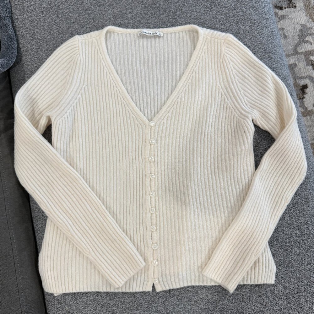 Abercrombie & Fitch Ivory Ribbed Cardigan - Size Small